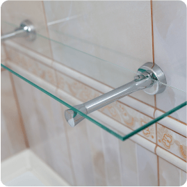 מדפים מזכוכית